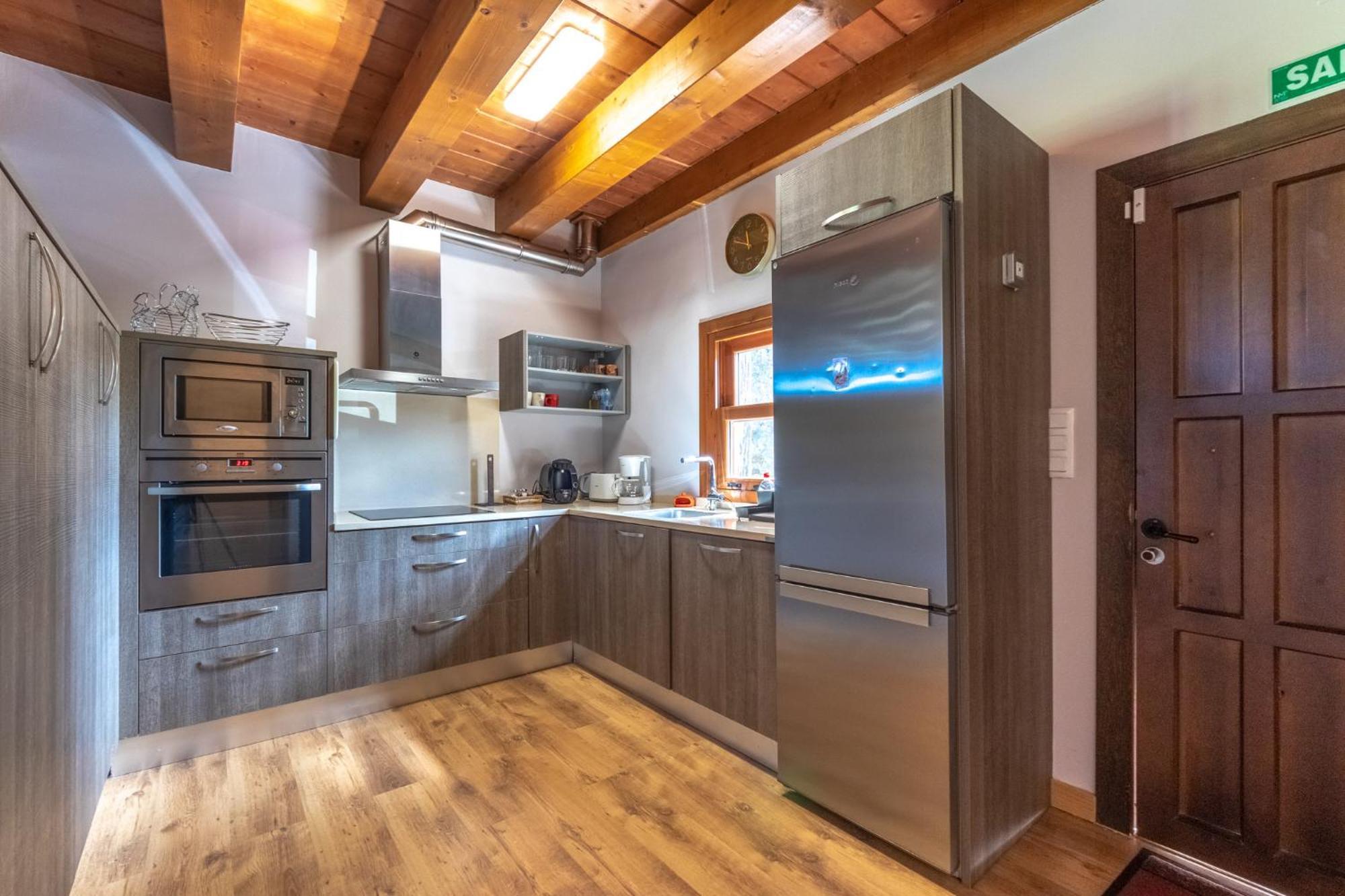 43B Nature With Parking By Aston Rentals Otanes Exterior photo